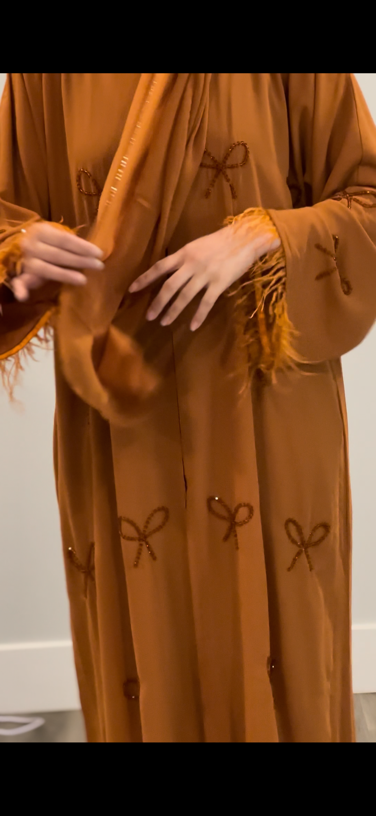 Bow Abaya G